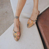 Dama da Noite Ocre Mule - Insectashoes brasil